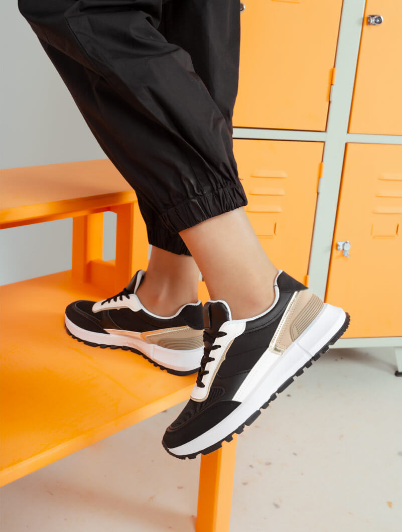Sneakers à lacets